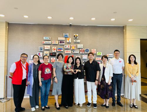 访问新加坡华文教师总会.jpg